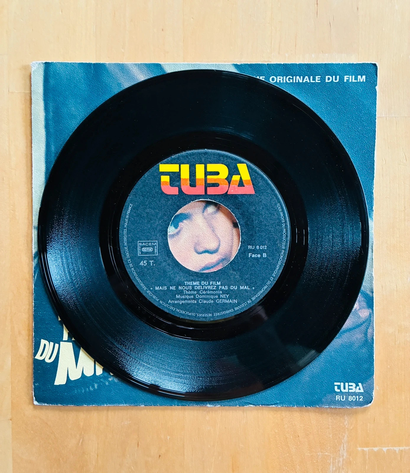 Disco de vinilo de 45 rpm ost Mais ne nous délivrez pas du mal. – photo 3